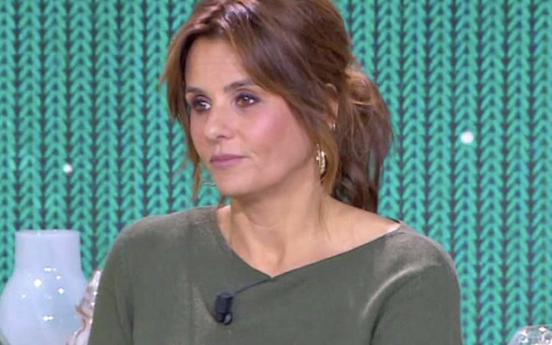 Faustine Bollaert amoureuse et toujours chouchou des Français