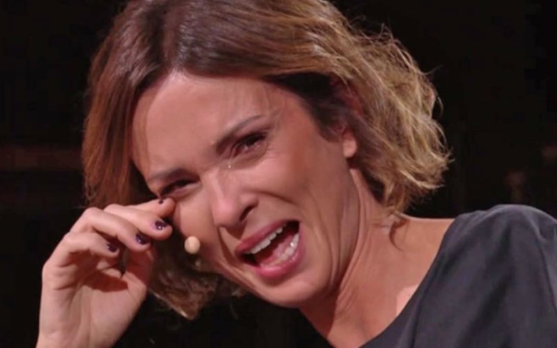 Isabelle Ithurburu submergée par l'émotion face aux fantômes de son passé