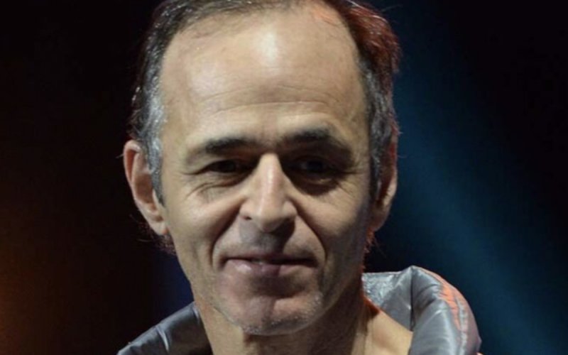 Jean-Jacques Goldman : pourquoi a-t-il vraiment quitté Londres pour Marseille ? 