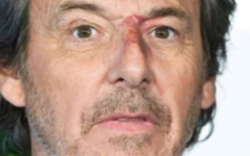 « Ne regardez pas ! » : Jean-Luc Reichmann s'emporte et recadre violemment ses détracteurs