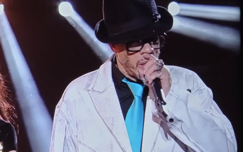 JoeyStarr et Pauline Latchoumanin affichent leur passion malgré les critiques sur leur différence d'âge !