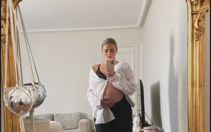 Kelly Vedovelli : l'accouchement approche