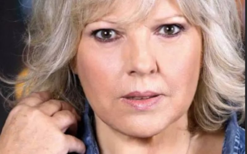 Le combat solitaire de Laurence Boccolini ! L'animatrice « maman solo » face à une tumeur inopérable 