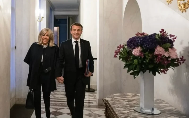  Macron amoureux : ses mots forts pour Brigitte