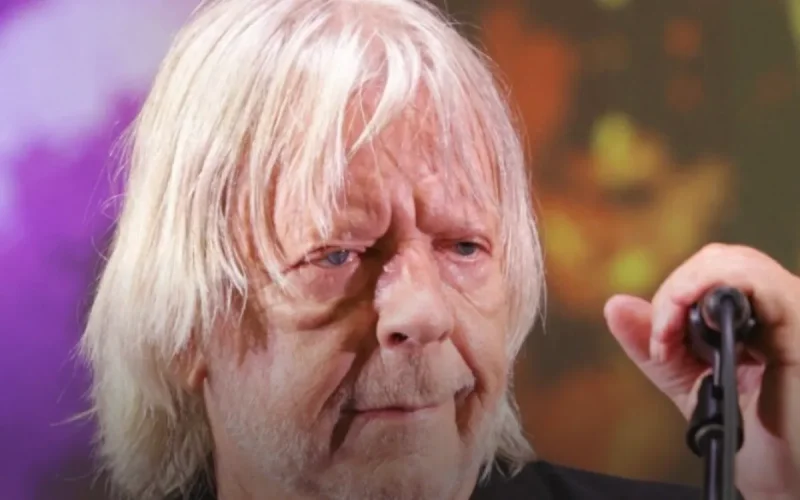 « Sa naissance t'a sauvé » : les révélations sur Malone, le fils de Renaud qui fête ses 20 ans !
