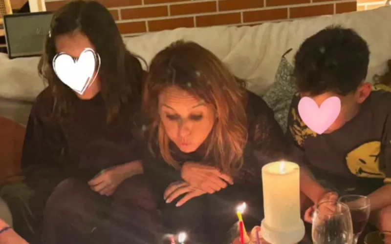 « Que c'est bon de se sentir aimée » : Faustine Bollaert émue pour ses 47 ans