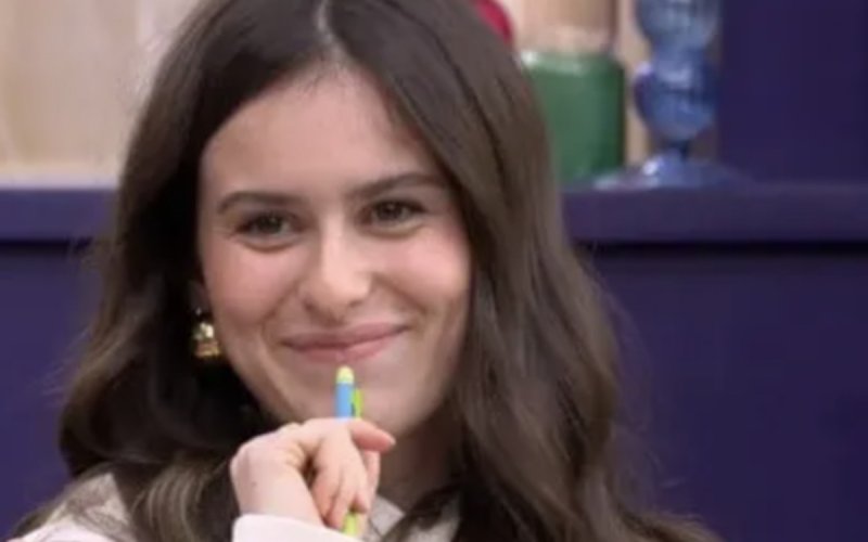 Star Academy : Jeanne insultée pour avoir porté un masque à l'hôpital 