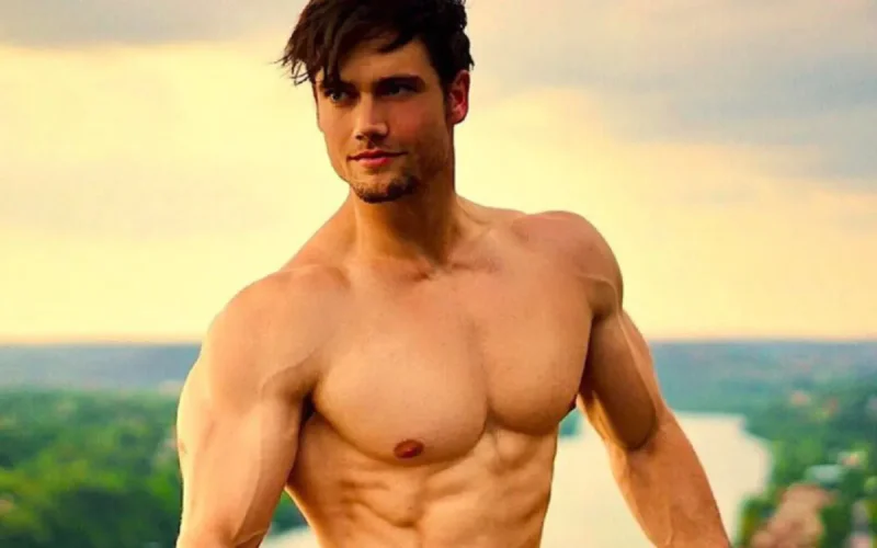 Tibo InShape : en deuil après le décès brutal de Connor Murphy