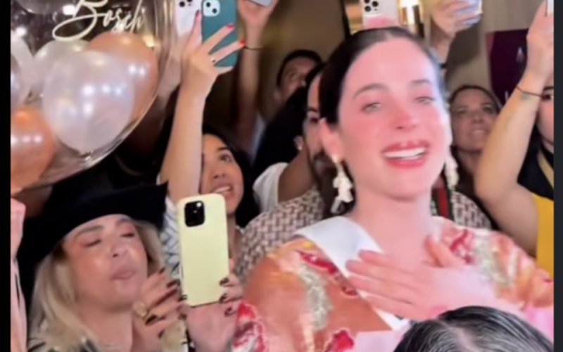 Victoire surprise à Miss Univers ! Miss Mexique, Fatima Bosch, sacrée à Bangkok, Ève Gilles dans le Top 30 