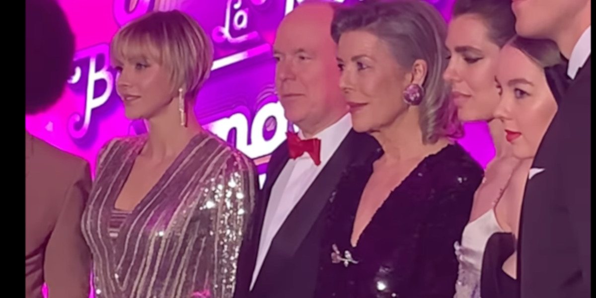 Charlène de Monaco retour en force au Bal de la Rose, elle impose sa