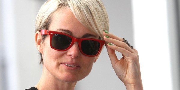 Laeticia Hallyday a-t-elle enfreint la loi pour retourner à Saint-Barth