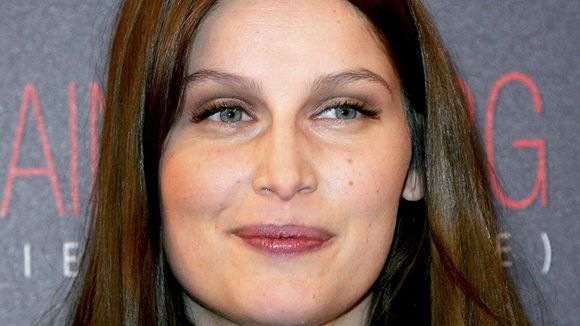 Une allusion de Laetitia Casta à « son divorce »