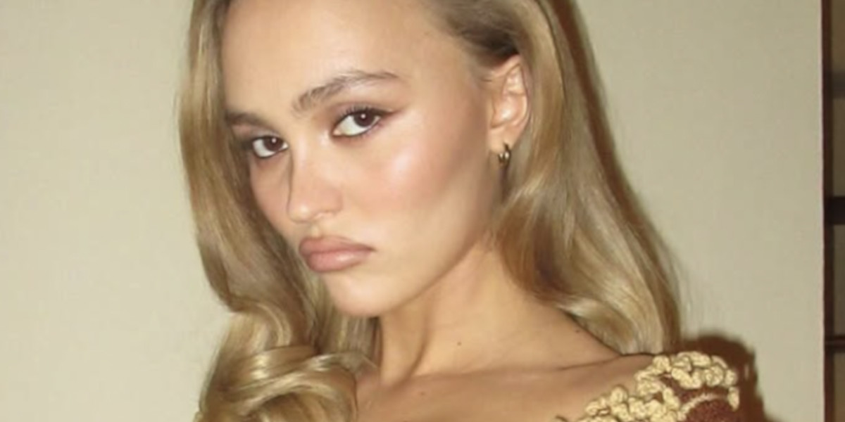 « 100% hétérosexuelle », Lily-Rose Depp opère un tournant avec 070 Shake 