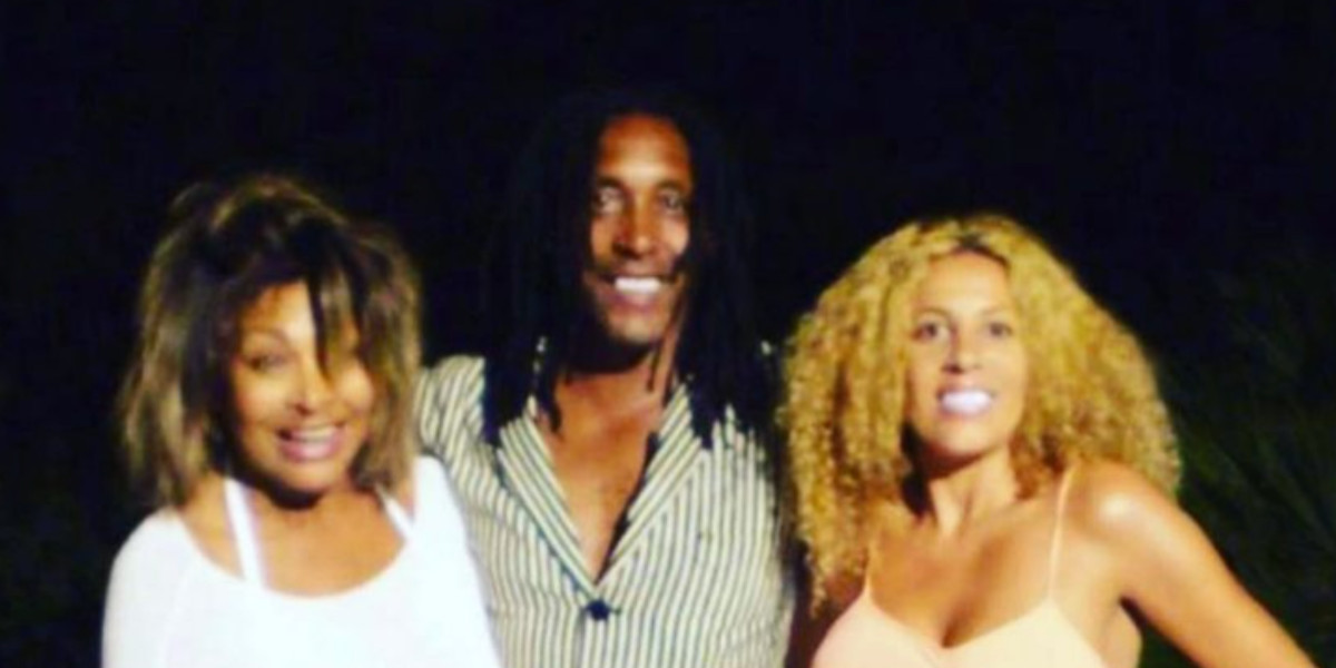 Afida Turner pleure Ronnie Turner, le déchirant hommage de Tina Turner