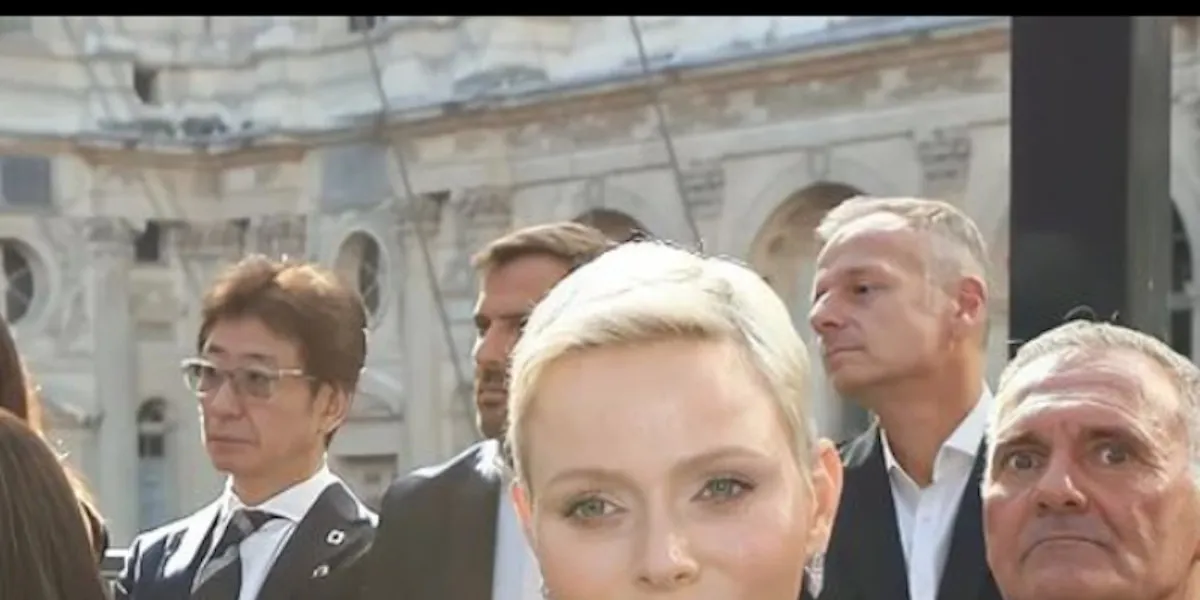 Albert de Monaco irrité par les parents de Charlène, regrettable faux-bond sur le Rocher