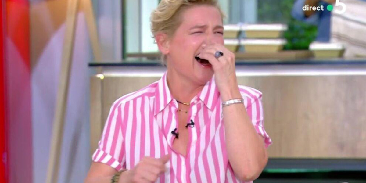 Anne-Elisabeth Lemoine, horrible, cette photo alimentant son couple avec Gims reçu dans C à Vous (vidéo)