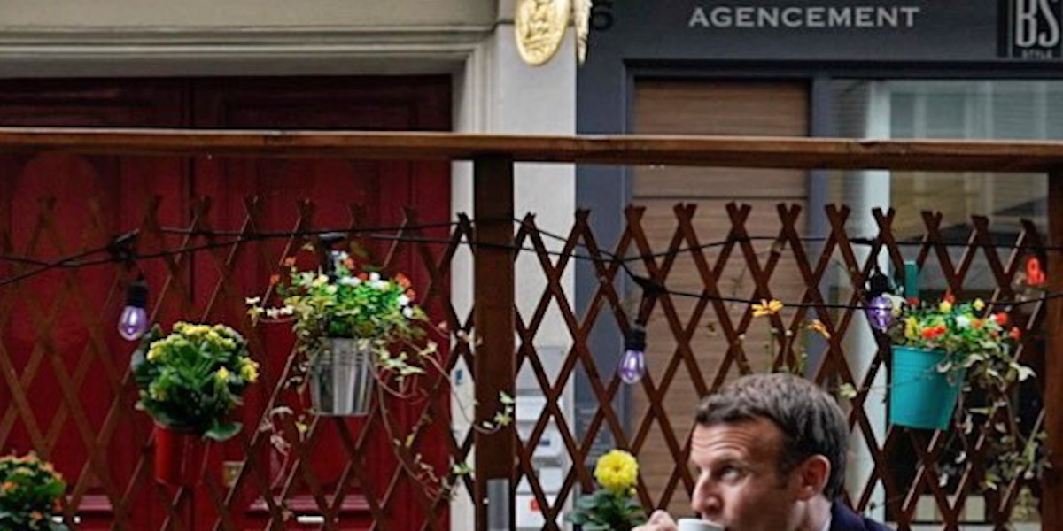 Brigitte et Emmanuel Macron, lutte contre le Covid, cette étape redoutée à l'Elysée, un poids lourd se livre