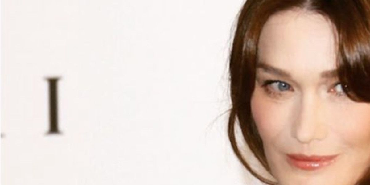 Carla Bruni épuisée et déprimée, "sombre" confidence chez Yann Barthès ?
