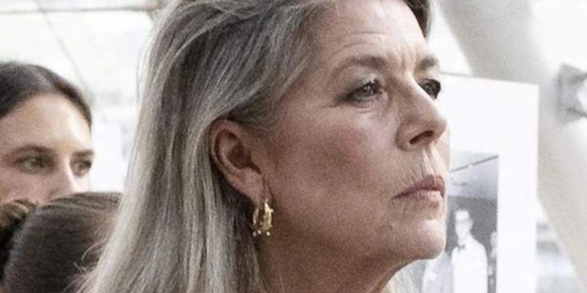 Caroline de Monaco, Ernst August veut-il divorcer pour épouser Claudia ?