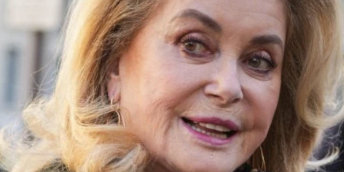 Catherine Deneuve avec Inès de La Fressange au top malgré l'AVC