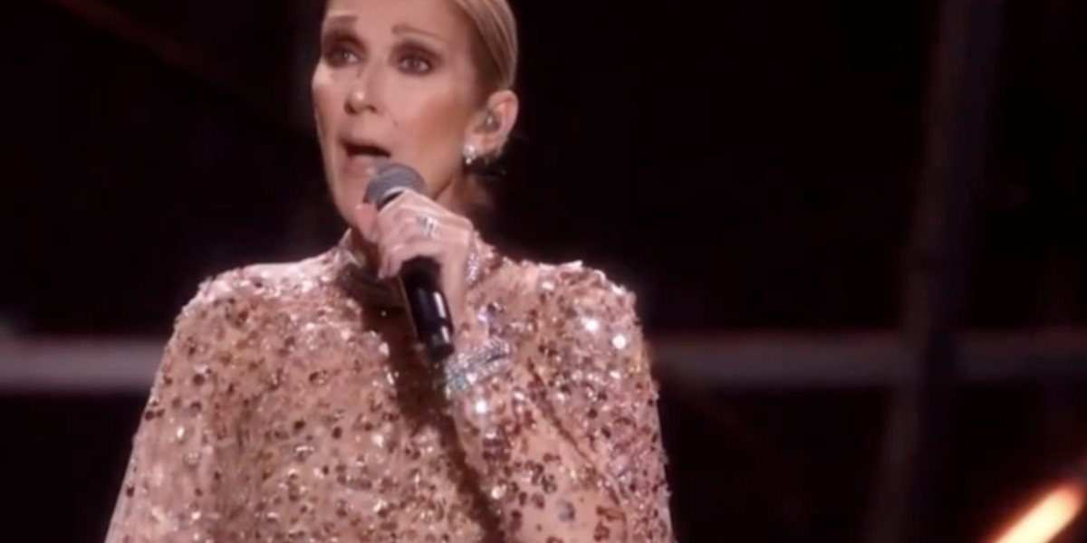 Céline Dion paralysée ? sa « réplique » au défilé Elie Saab à Riyad 
