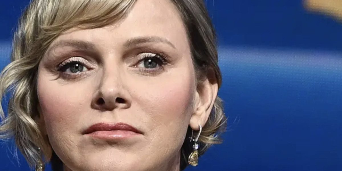 Charlène de Monaco délaisse Stéphanie au gala « Fight Aids » 