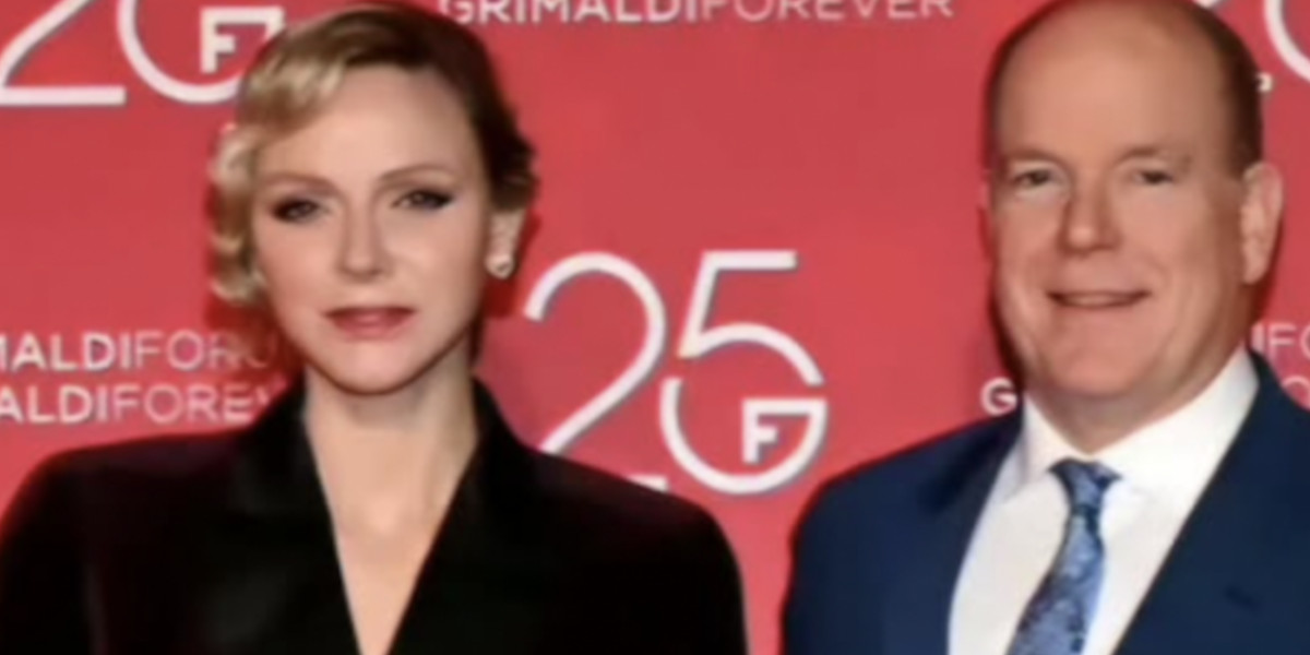 Charlène de Monaco en velours et diamants pour célébrer le Grimaldi Forum