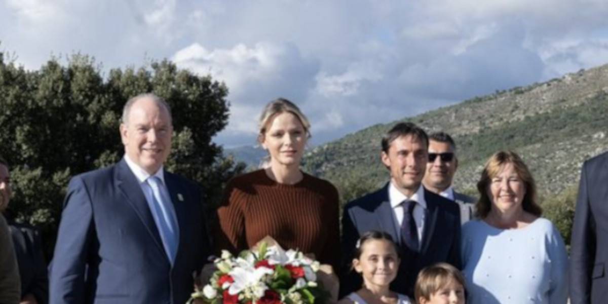 Charlène et Albert de Monaco s'affichent distants à l'inauguration d'un refuge