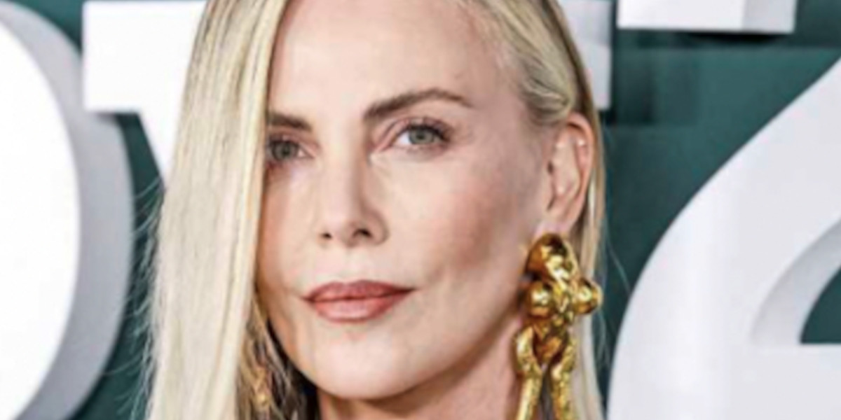 Charlize Theron : Elle s'est inscrite sur l'appli de rencontres des stars