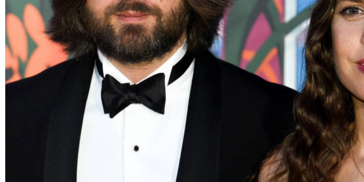 Charlotte Casiraghi "rassurée" pour Dimitri Rassam qui sort la tête de l'eau, une heureuse nouvelle
