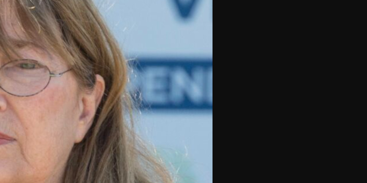Charlotte Gainsbourg et Yvan Attal : Leur fuite de Paris suite à la demande touchante de Jane Birkin