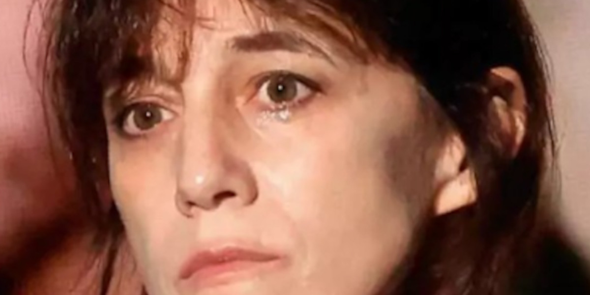 Charlotte Gainsbourg traumatisée par un requin !