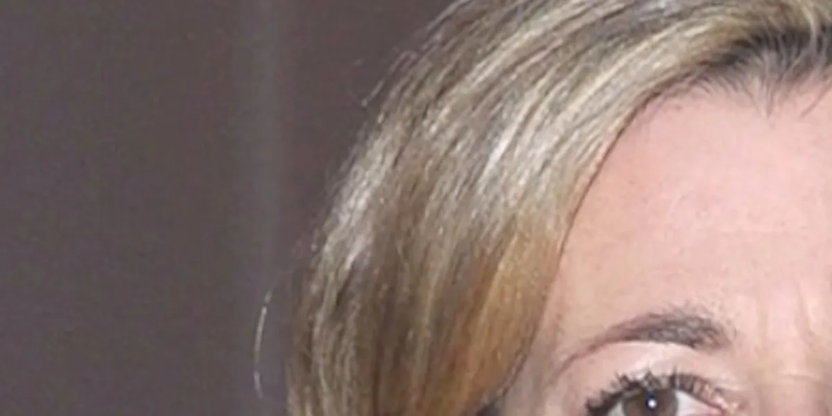 Claire Chazal enragée sur France 2, écartée comme une malpropre par Delphine Ernotte