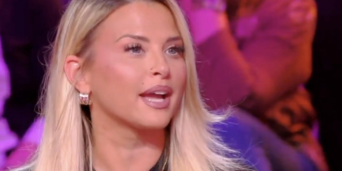 Cyril Hanouna surpris par le nouveau look de Kelly Vedovelli