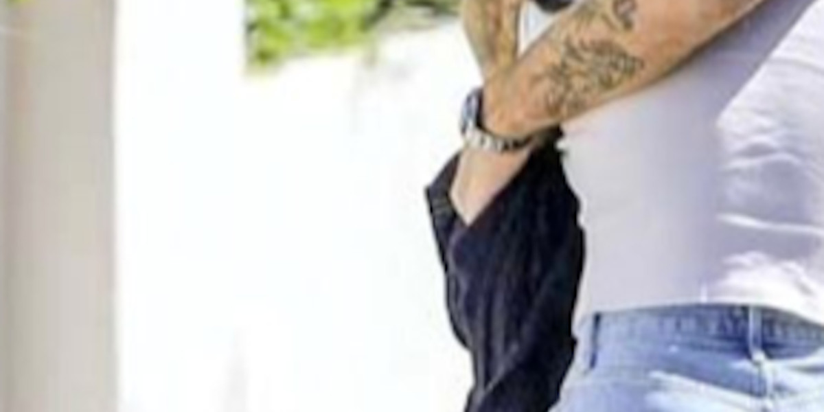 David Hallyday nargué par Jalil Lespert, fiancé de Laeticia, il s'affiche avec un bijou tant convoité (photo)