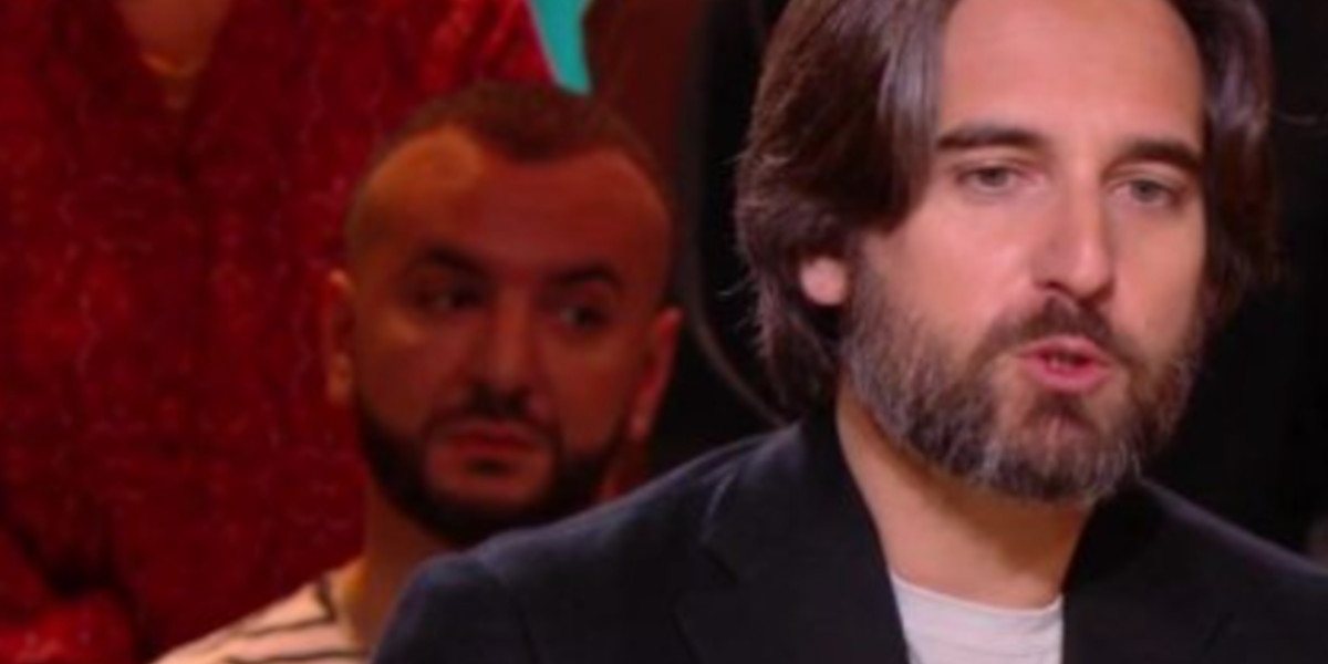 Dimitri Rassam : Déjeuner paisible à Paris, loin de Charlotte Casiraghi mais proche de son fils ?