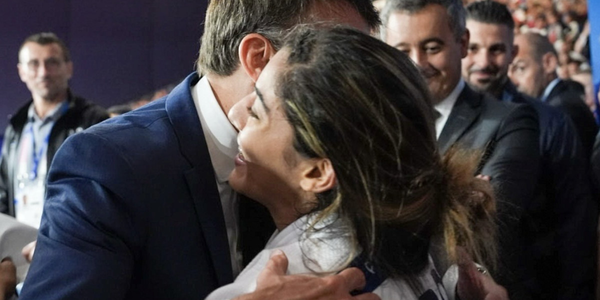 JO de Paris : Emmanuel Macron célèbre l'exploit de Shirine Boukli 