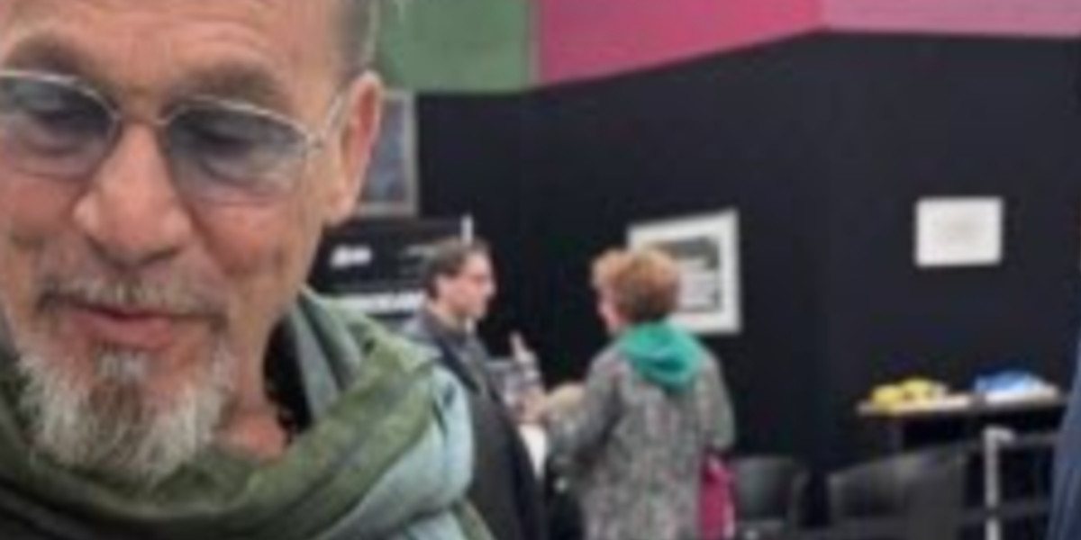 Florent Pagny : Malgré le cancer, il réapparaît au salon Prestige Auto Beaune 