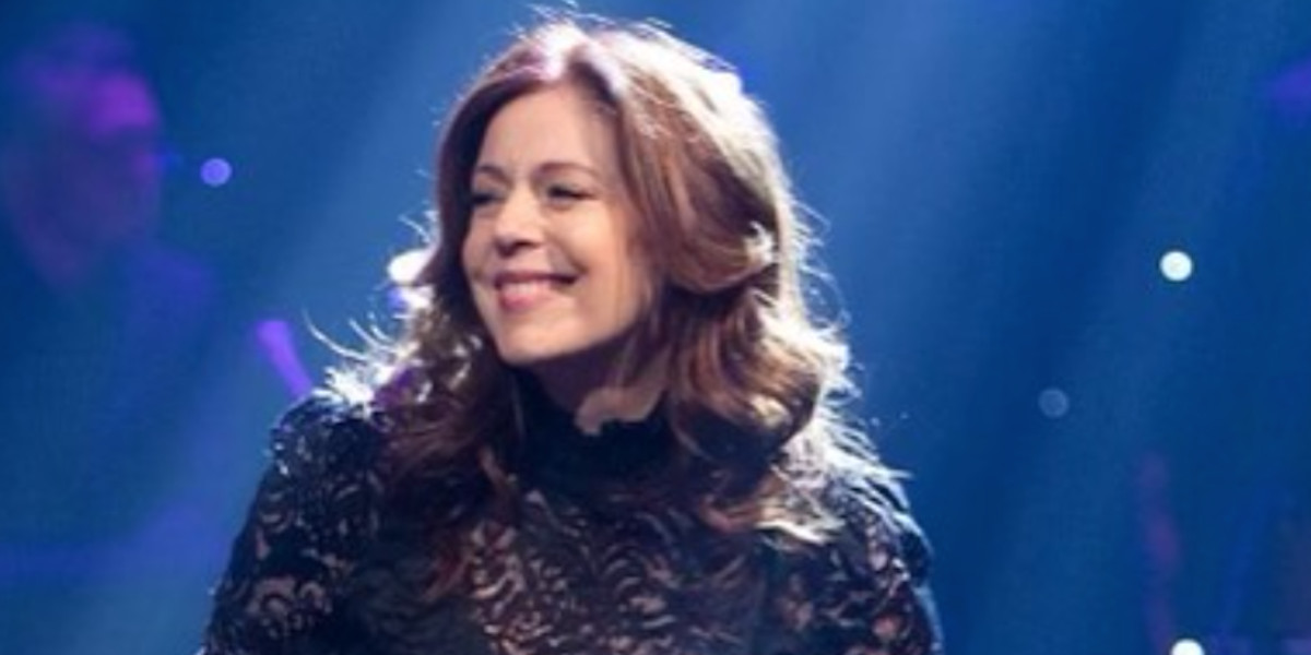 Isabelle Boulay en deuil - la fiancée Éric Dupond-Moretti réagit à une triste disparition (photo)