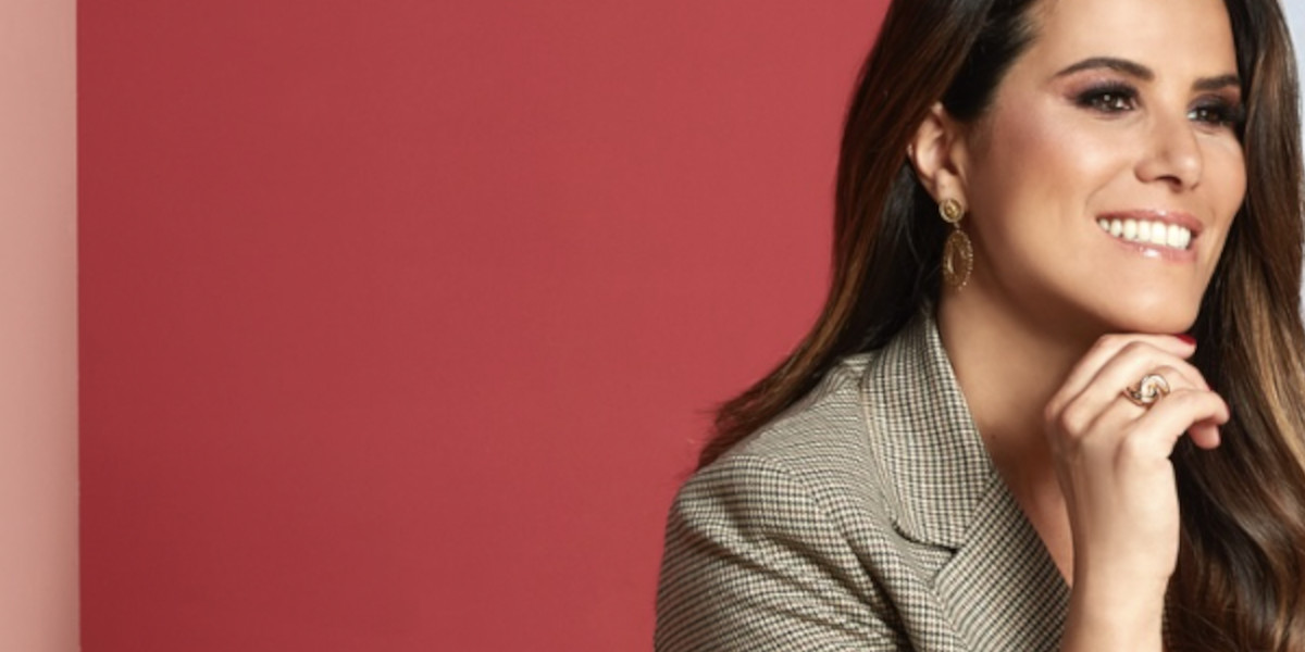 Karine Ferri, une vraie diva, son comportement au Bêtisier du 31 agace 