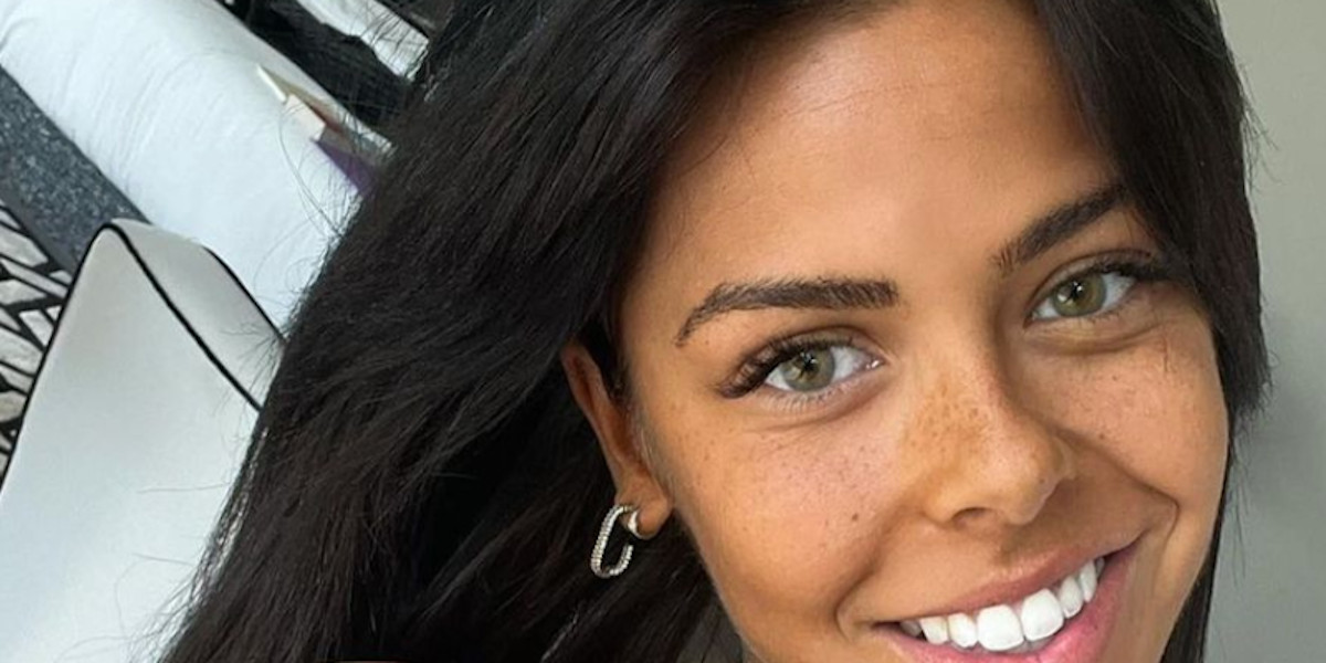 Karine Le Marchand dévoile enfin sa fille Alya, révélation sur son père (photo)