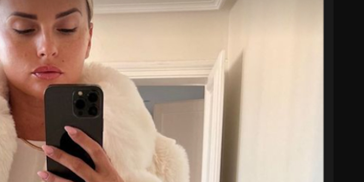 Kelly Vedovelli : Une envie de maternité dévoilée sur Instagram ?