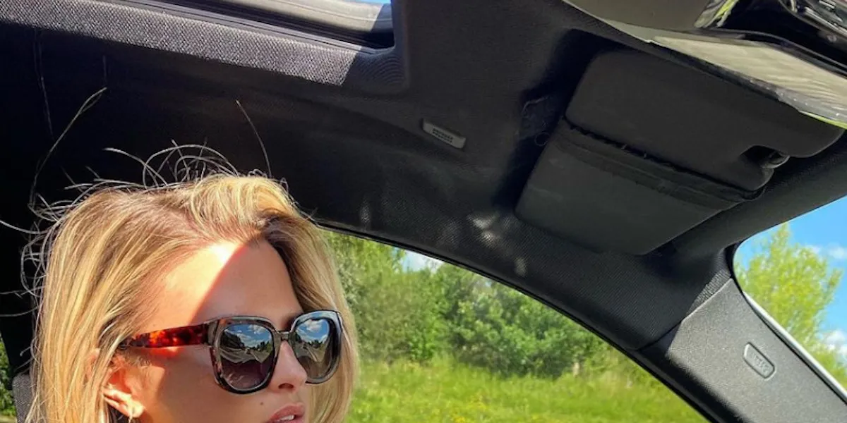 Kelly Vedovelli pistonnée, cette fleur de Cyril Hanouna pour réaliser son rêve