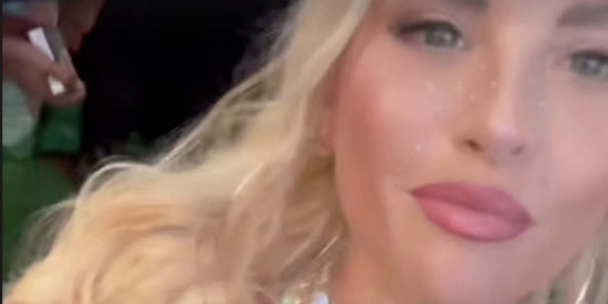 Kelly Vedovelli réagit aux rumeurs sur Cyril Hanouna et Tiphaine Auzière