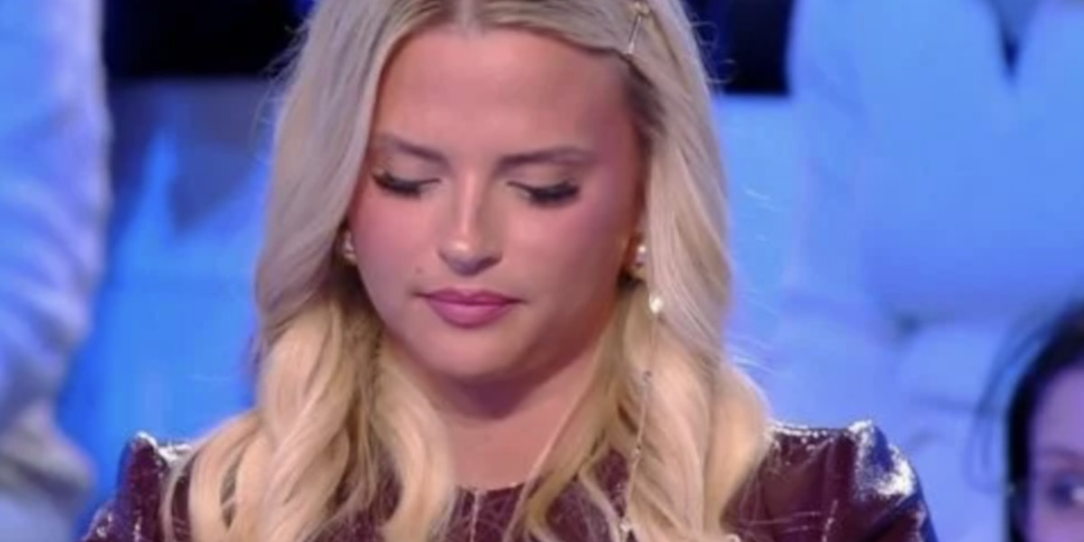Kelly Vedovelli s'éclate aux Antilles avec ses amies : des vacances de rêve loin de TPMP