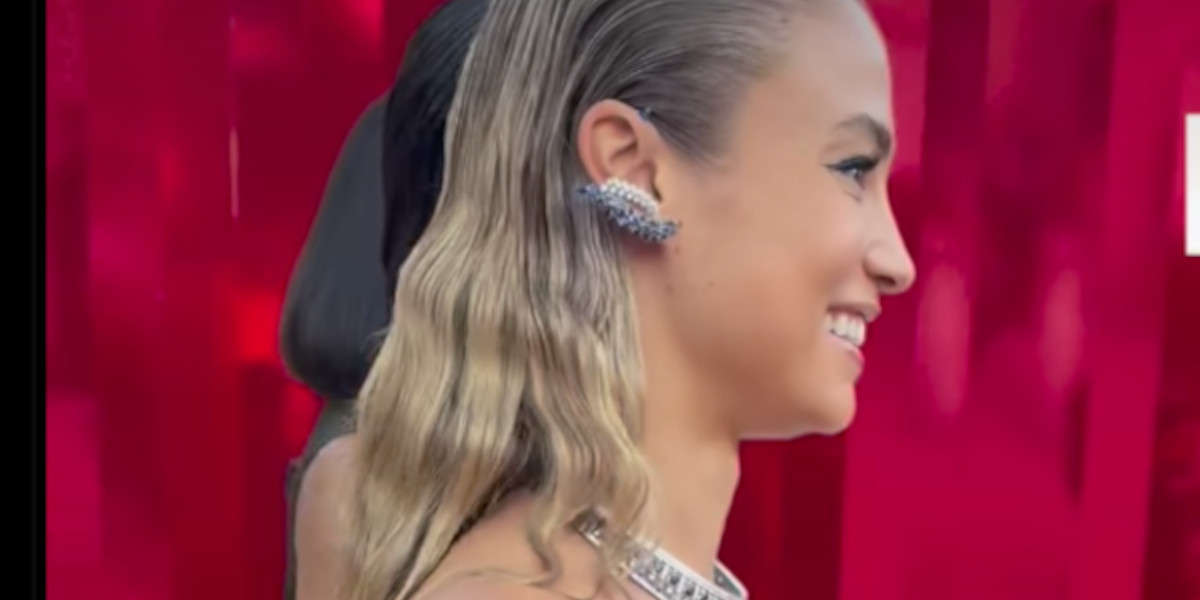 Kylian Mbappé : Son ex Rose Bertram brille avec Nabilla Vergara à l'amfAR à Cannes