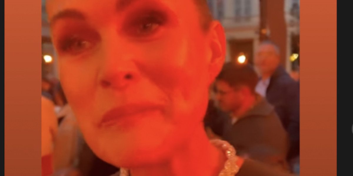 Laeticia Hallyday fière de Jade : la créatrice fait ses débuts à la Fashion Week de Paris