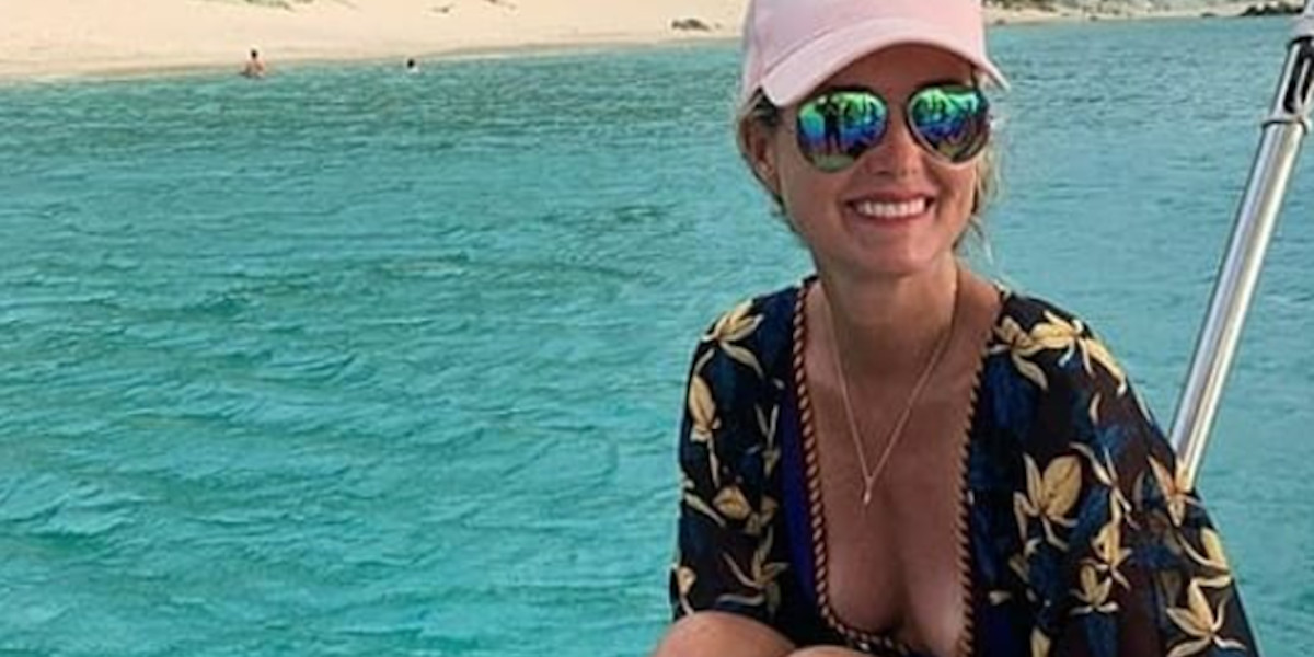 Laeticia Hallyday, son coeur balance - encore une crise avec Pascal