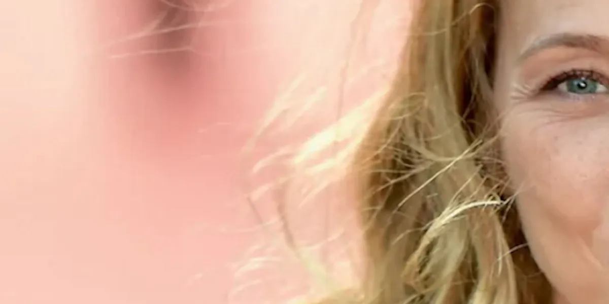 Laura Smet déchirée par le deuil, elle brise le silence par la mort de Christian Bobin