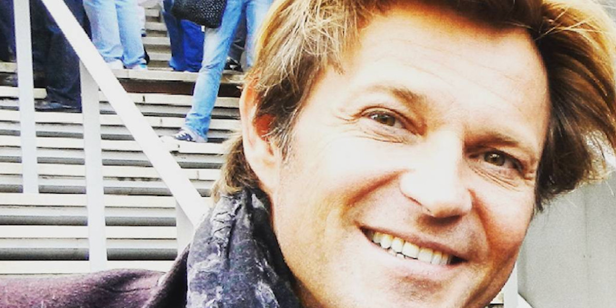 Laurent Delahousse et Julian Bugier n'en peuvent plus, ces compliments qui les agacent